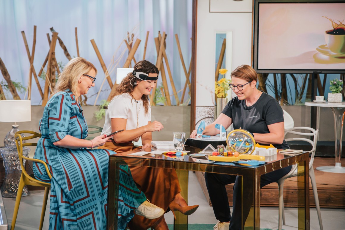 Na České televizi v pořadu Sama doma (foto 3)